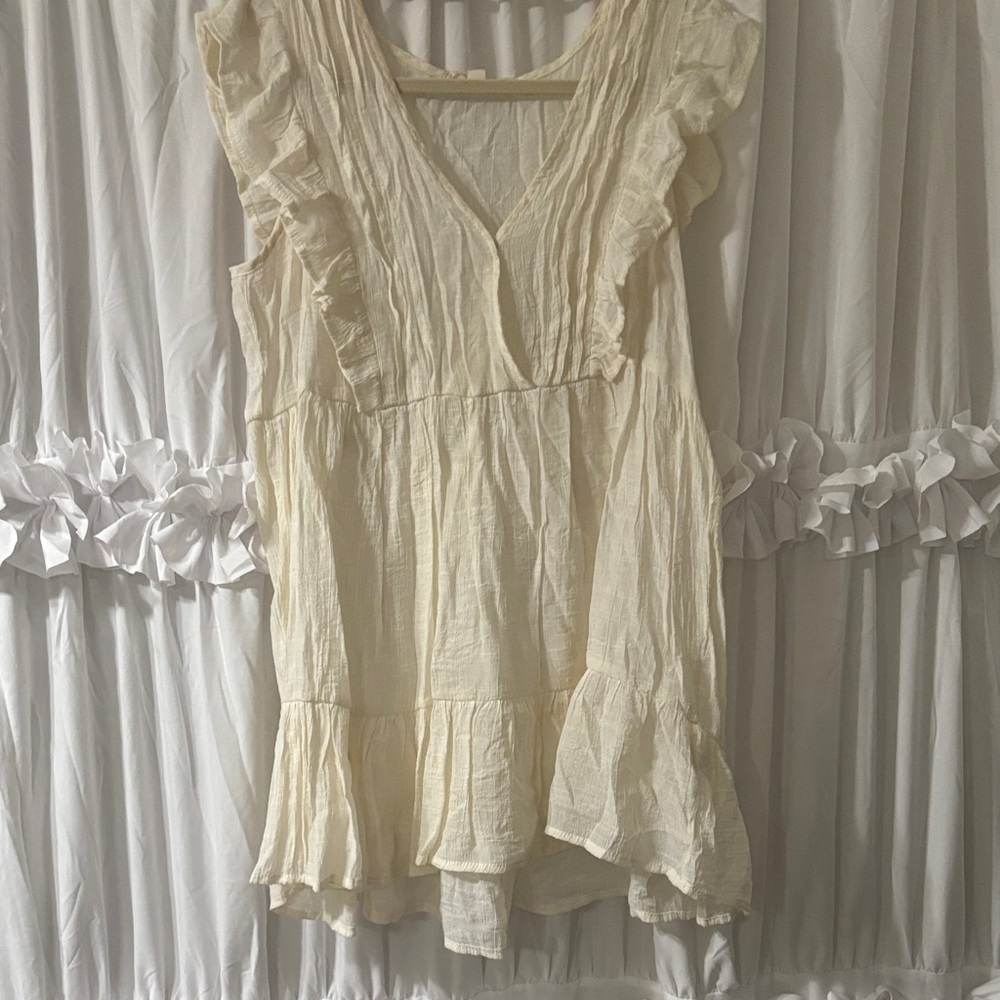 Cream Ruffled V-Neck Tiered Babydoll top